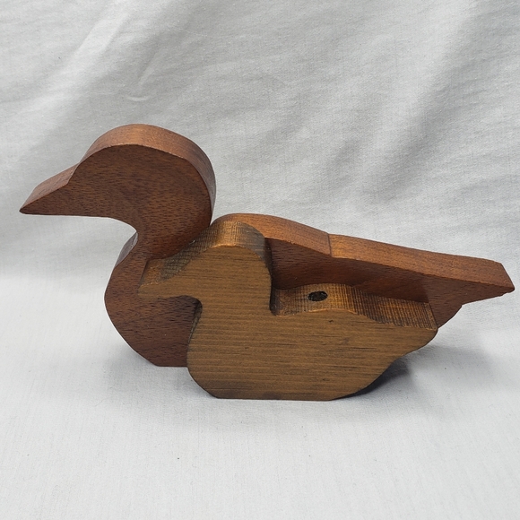 Vintage Other - Vintage Pine Handcrafted Ducks Momma and Baby